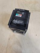 HITACHI WJ200-007SF Microdrive, Input 200/240V