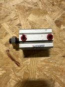 SMC C0Q2A32-40DCM Pneumatic Cylinder
