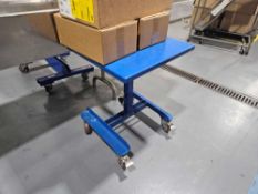 (3) Mobile Stands