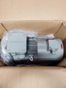 NEW IN BOX SIEMENS 1LE00001-1AB42-1FA4-Z Motor