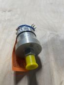 Custom Control Sensors 611G9055 Pressure Switch, 11 AMP, 1/4 HP