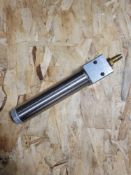 SMC NCMR150-0500-XC6 Pneumatic Cylinder, 1 1/2
