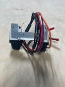 Honeywell 220736B Honeywell 220736B Internal Aux Switch Kit