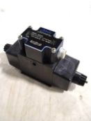 Columbia 3320030 Valve