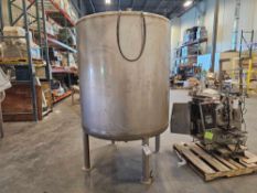 800 Gallon Stainless Steel Tank