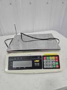 UWE SEK-30K 30Kg Scale