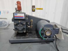 Welch DuoSeal 1400 Vacuum Pump
