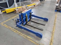 Vestil Tilt and Lift TMS-20-DC