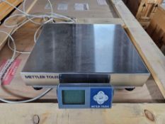 Mettler Toledo Shipping Scale