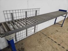 Gravity Fed Roller Conveyor