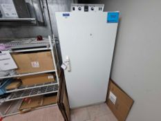 Lab-line Industries Ambi-Hi-Lo Chamber Incubator