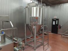 Comat STVC015RIC 1500 Liter Stainless Steel Conical Bottom Tank With Paddle Agitation