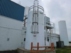 10,000 Gallon Oil Tank