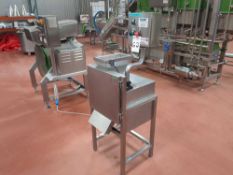 Comat M24B/V Stainless Steel Cheese Curd Shredder