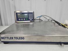Mettler Toledo ICS439 Scale