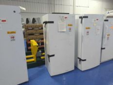 Frigidaire FFU20F2VW0 Refrigerator