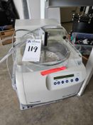 Eppendorf AG 5305 Vacufuge Plus Concentrator