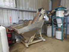 Hoppman EP35/18CRS Cleated Incline Hopper Conveyor