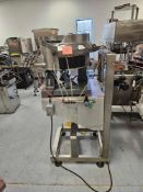 Quality Feeders Inc Cap Feeder