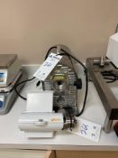Weston 08-3201-W Meat Grinder
