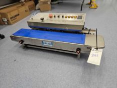 HL-M810I Horizontal Dry Ink Coding Continuous Band Sealer