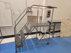 Rolling Platform Stairs