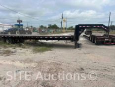 Gooseneck T/A Flatbed Trailer w/ Ramps