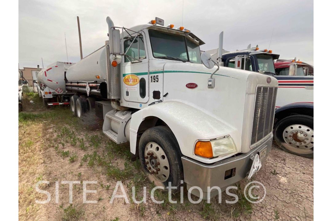 2004 Peterbilt 385 T/A Fuel Truck - Image 3 of 24