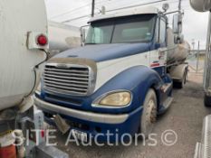 2004 Freightliner Columbia T/A Fuel Truck