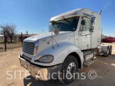2004 Freightliner Columbia T/A Sleeper Truck Tractor