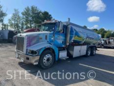 2007 Peterbilt 365 T/A Oil Truck