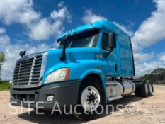 2015 Freightliner Cascadia T/A Sleeper Truck Tractor