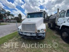 2000 Freightliner S/A Vacuum Truck