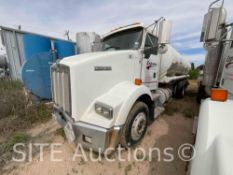 1999 Kenworth T800 T/A Fuel Truck
