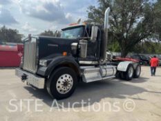 2016 Kenworth W900 T/A Daycab Truck Tractor