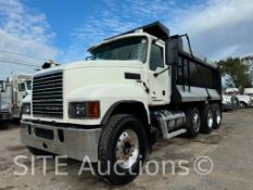 2019 Mack Pinnacle Tri/A Dump Truck