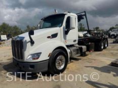 2015 Peterbilt 579 T/A Roll Off Truck