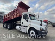 2015 Freightliner T/A Dump Truck