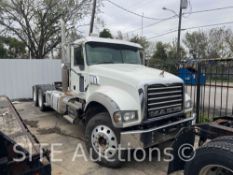 2012 Mack GU713 T/A Daycab Truck Tractor