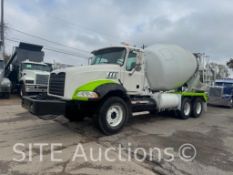 2006 Mack CT700 T/A Mixer Truck