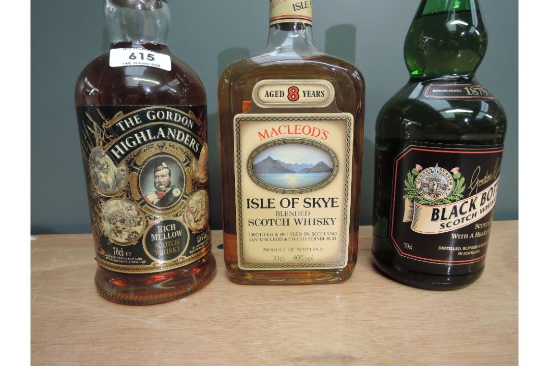 Three bottles of Blended Scotch Whisky, Macleod's Isle of Skye 8 Year, in original card box, - Image 5 of 5