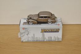 A Brooklin Models The Brooklin Collection 1:43 scale die-cast, BRK 156 1937 Oldsmobile L-37