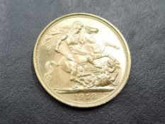 A 1958 Elizabeth II Gold Sovereign, George & Dragon, Royal Mint