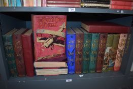 Boy's Own Annuals. Fifteen volumes, majority in original decorative cloth. Dates: 1890-1899, 1901-