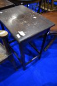 An early 20th Century mahogany side table, width approx. 57cm