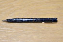 A Parker Vacumatic propelling pencil in blue with two bands