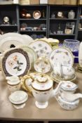A mixed lot of ceramics, including Spode 'Trapnell Sprays' cups, saucers, jug, sugar and plates, a