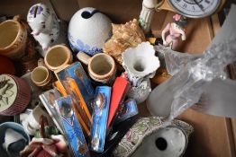 A miscellaneous selection of items comprising of a decorative display plate, a lilliput lane style