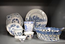 A 19th Century blue and white pearlware porcelain basket, possibly Leeds or Staffordshire, measuring