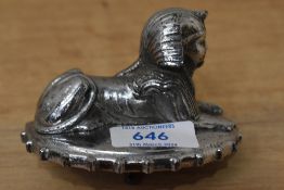 A radiator cap Sphinx mascot